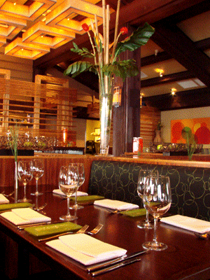 Enjoy San Diego Restaurants spectacular ocean views while savoring the cuisine at Island Prime Steak and Seafood Restaurant!
