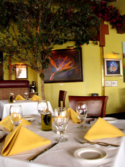 Ristorante Mamma Gina's in Palm Desert California