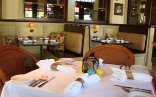 Tommy Bahama Restaurant offers a refreshing and intriguing dining experience sure to thrill the senses!