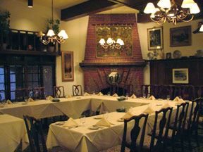Wellshire Inn "Hunt Room" Seats 42 - 50